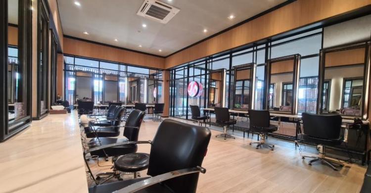 Johnny Andrean Salon Blok M Plaza